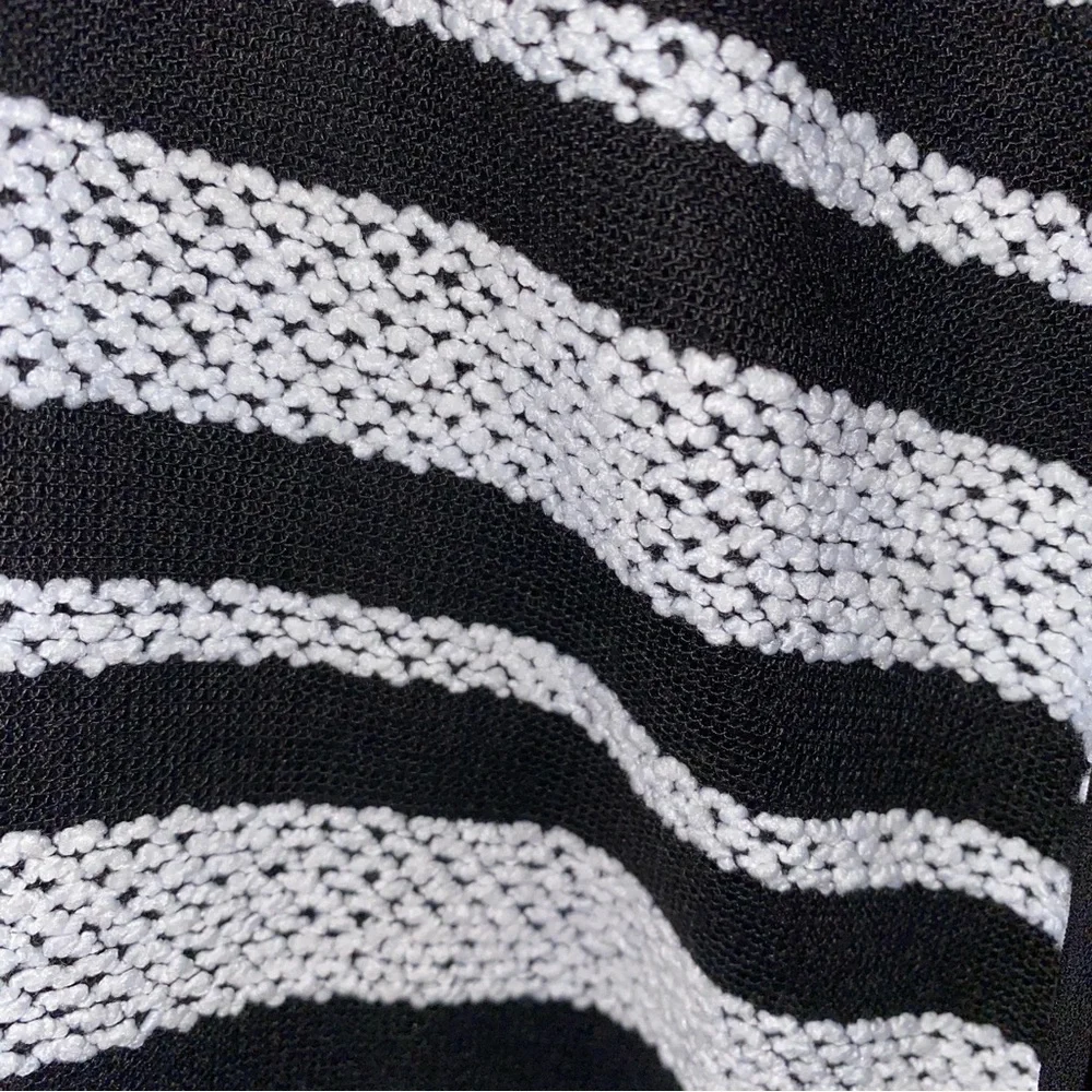 Alfred Dunner Cardigan sweater. Black and white. NEW. SZ 3X - Picture 3 of 6